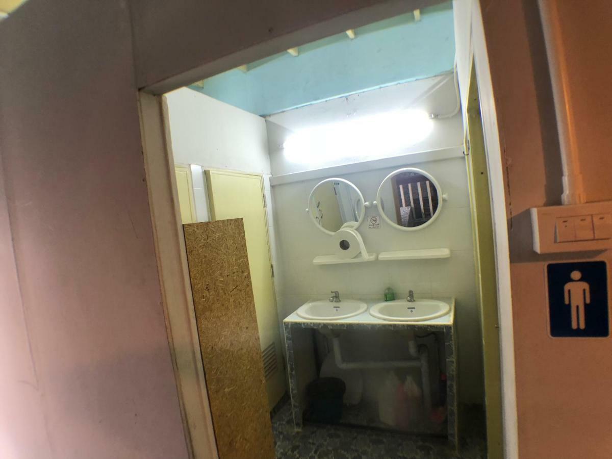 Smart Hostel Chiang Mai Eksteriør billede